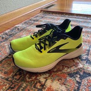 Brooks Launch 8 Running Shoes